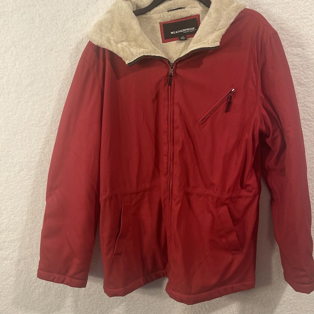 Weatherproof Vintage Women's Hooded  SOFTSHELL Jacket Red Size LG Fur Lined Cozy